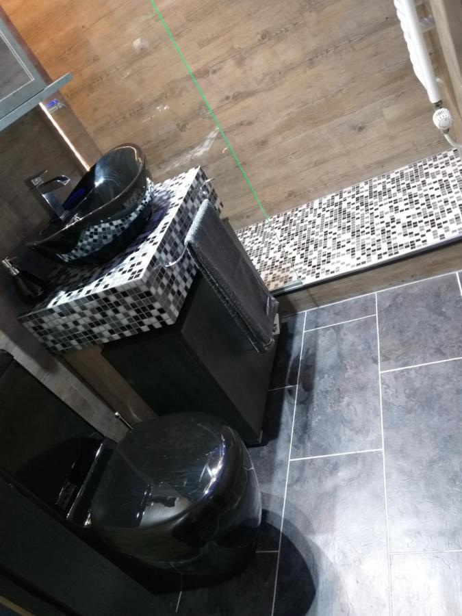modern Hoteliving Gießen Eksteriør billede