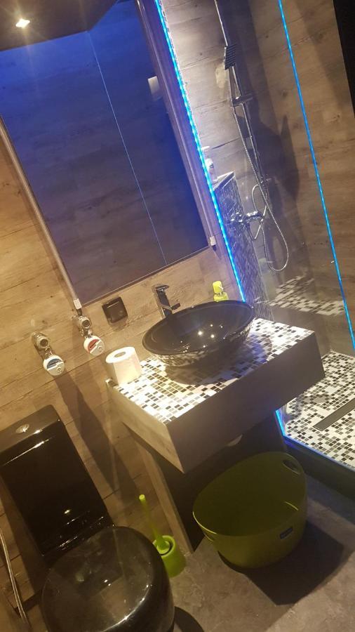 modern Hoteliving Gießen Eksteriør billede