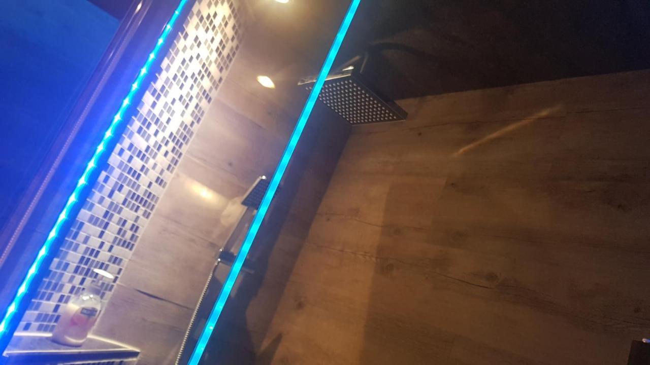 modern Hoteliving Gießen Eksteriør billede